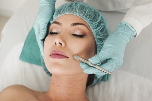 Advanced Skin Care Treatment at Le Beauté